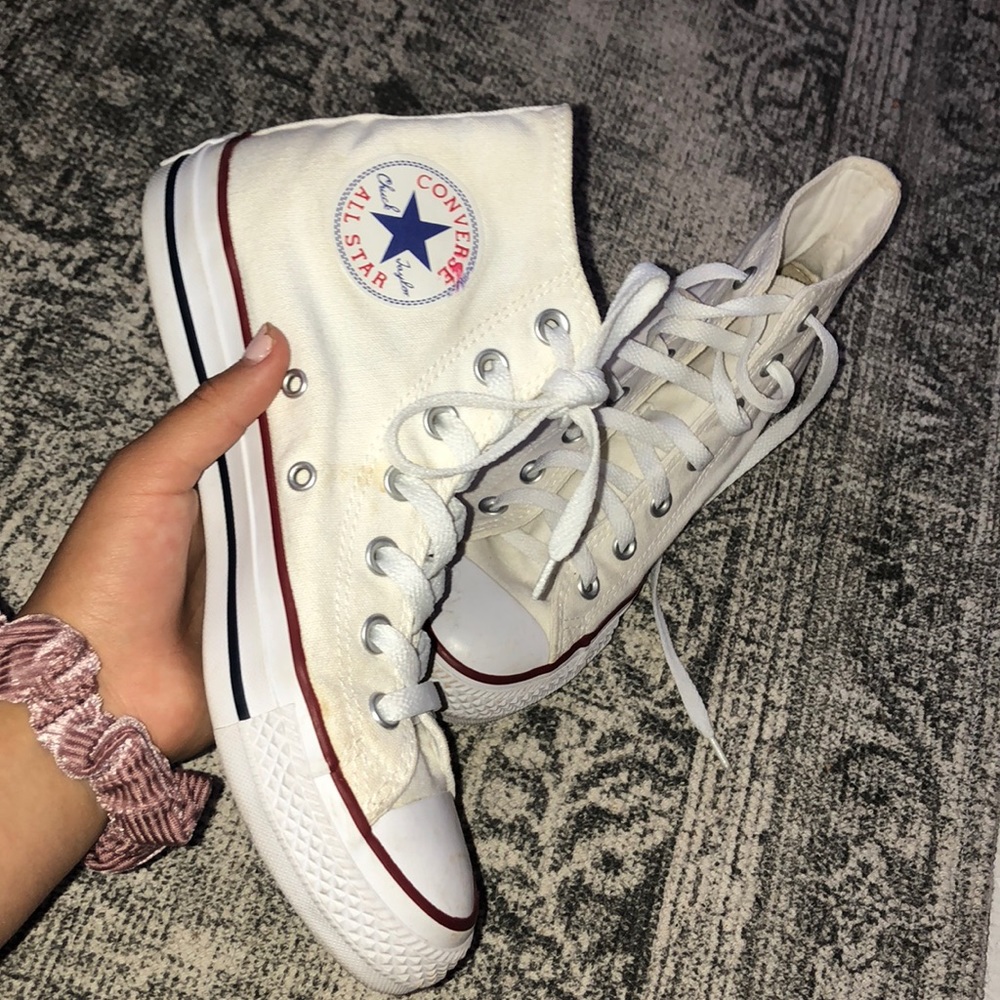 Women’s converse high tops